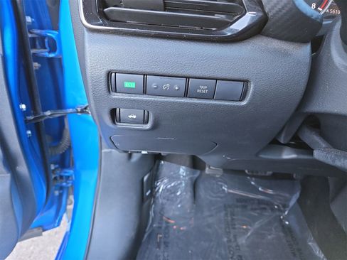 Used 2022 Nissan Sentra SV w/ All-Weather Package image 19