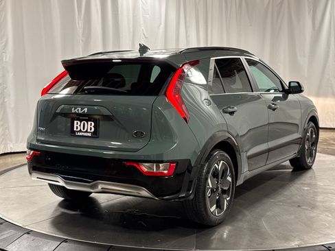 Certified 2023 Kia Niro Wind w/ Wind Preserve Package FWD image 10