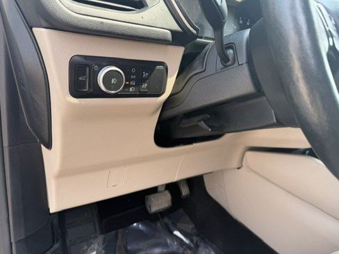 Used 2020 Ford Escape SEL AWD/4WD image 12