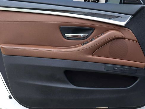 Used 2016 BMW 528i Sedan image 14