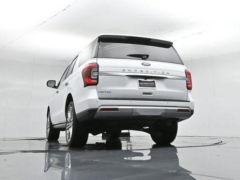 Used 2024 Ford Expedition Limited image 60