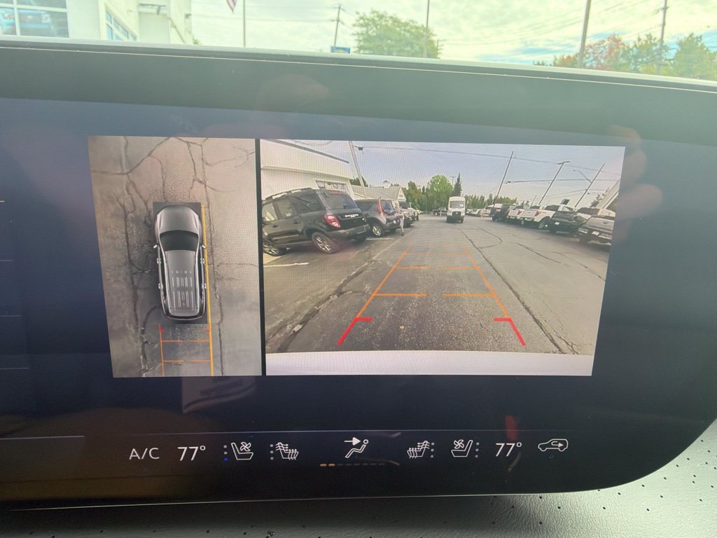 Used 2026 Buick Enclave Avenir w/ Super Cruise Package AWD/4WD image 16