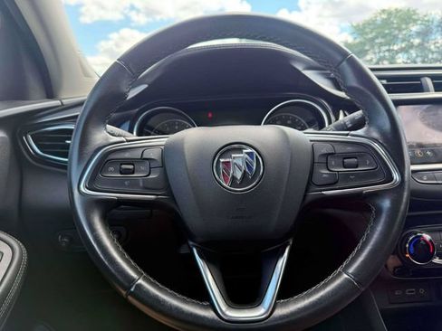 Used 2020 Buick Encore GX Preferred w/ Cold Weather Comfort Package AWD/4WD image 17