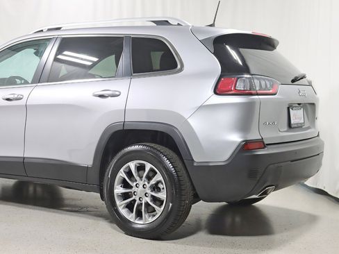 Used 2021 Jeep Cherokee Latitude Lux image 10