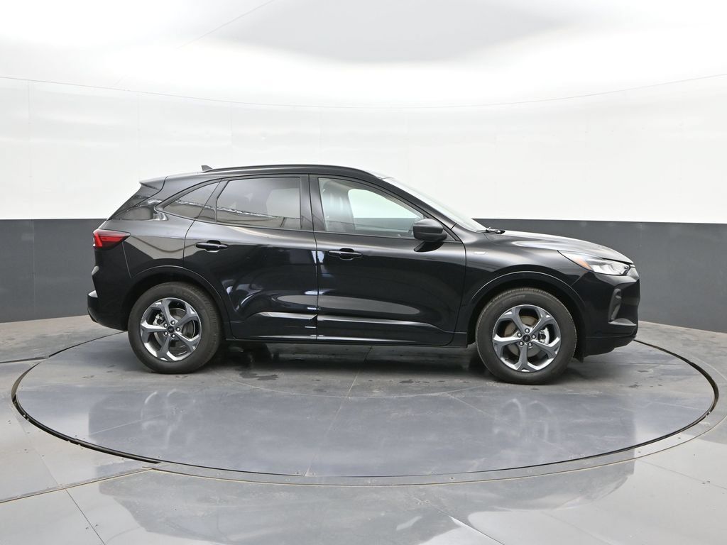 Used 2024 Ford Escape ST-Line w/ Tech Pack #1 AWD/4WD image 24
