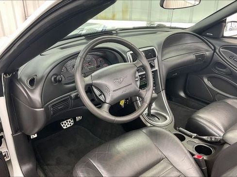 Used 2004 Ford Mustang GT RWD image 16
