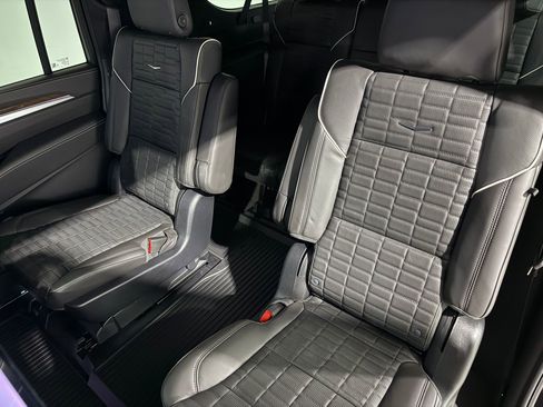 New 2025 Cadillac Escalade ESV Premium Luxury Platinum image 47