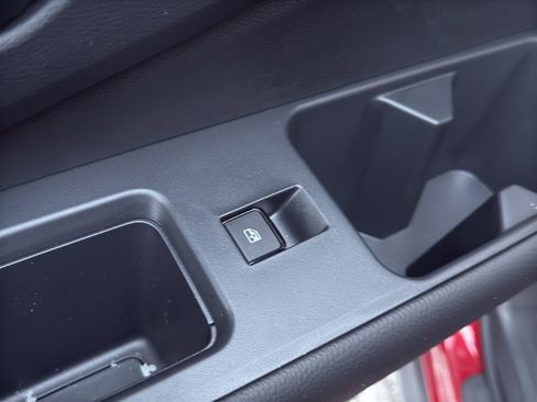 New 2026 Nissan Pathfinder SV image 30