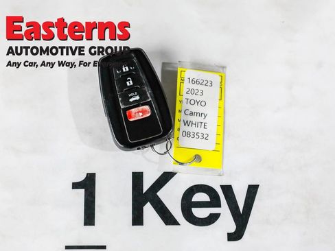 Used 2023 Toyota Camry XLE image 21