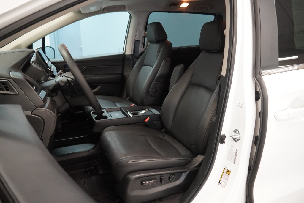 Used 2025 Honda Odyssey EX-L image 4