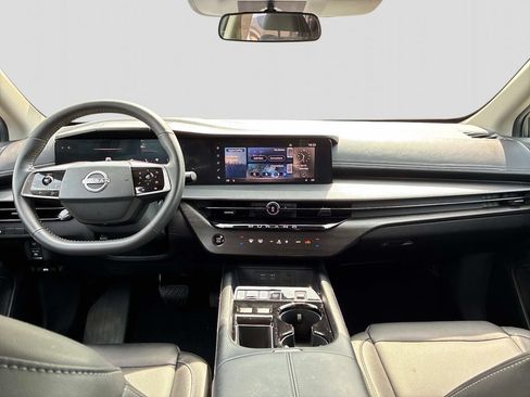 Certified 2025 Nissan Murano SV AWD/4WD image 18