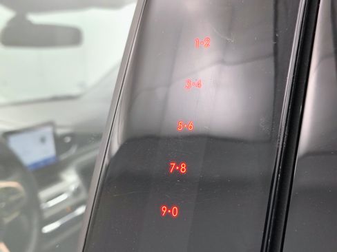 Used 2023 Ford Explorer XLT w/ Equipment Group 202A image 19