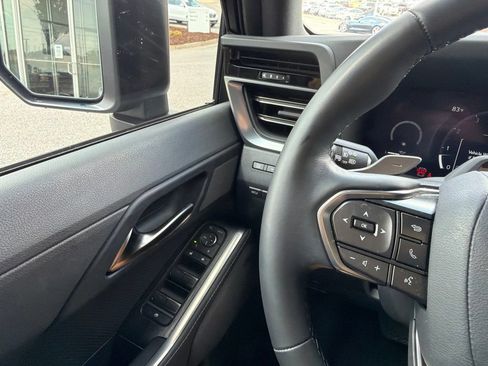 Used 2025 Lexus GX 550 w/ Accessory Package (2T) AWD/4WD image 20