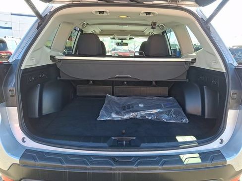 Certified 2023 Subaru Forester Premium AWD/4WD image 30