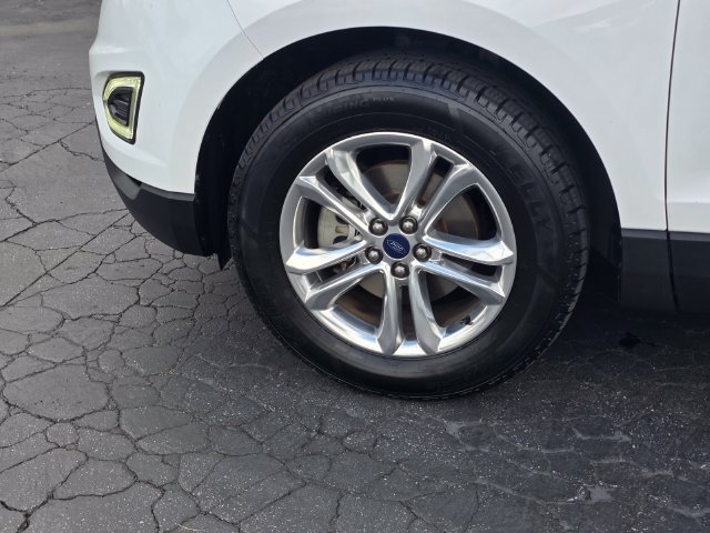 Used 2018 Ford Edge SEL w/ Equipment Group 201A FWD image 5