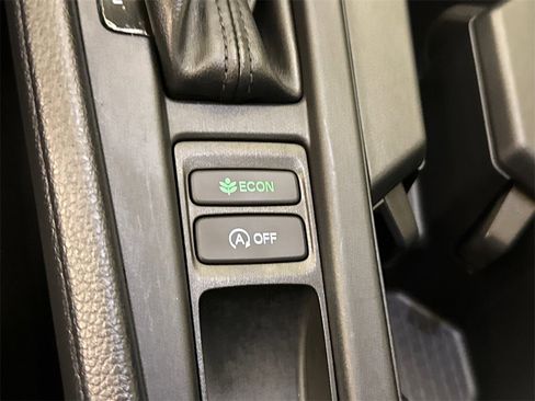 Certified 2025 Honda Accord SE image 28