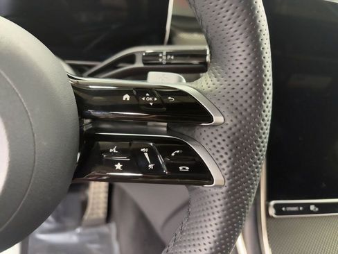 Certified 2026 Mercedes-Benz GLC 300 4MATIC image 13