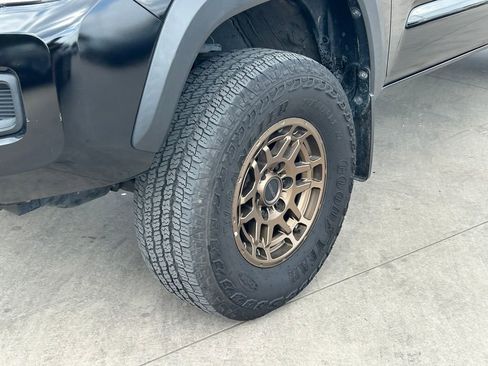 Certified 2023 Toyota Tacoma 4x4 Double Cab w/ Trail Edition image 9