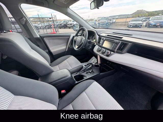 Used 2015 Toyota RAV4 LE AWD/4WD image 28