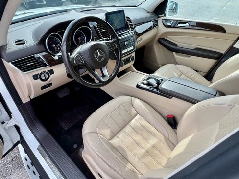 Used 2017 Mercedes-Benz GLS 450 4MATIC image 22