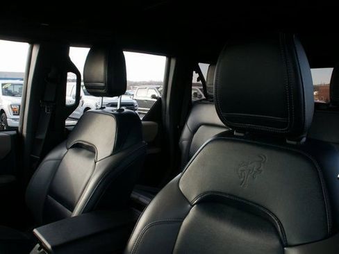 Used 2023 Ford Bronco Wildtrak image 17