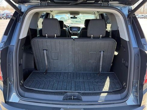 Used 2020 GMC Acadia SLE w/ Driver Convenience Package image 12