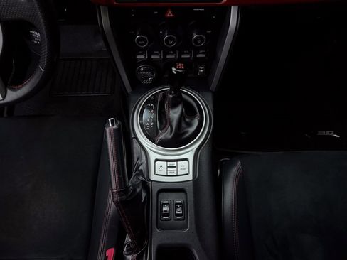 Used 2013 Subaru BRZ Limited w/ Popular Pkg 1A image 22