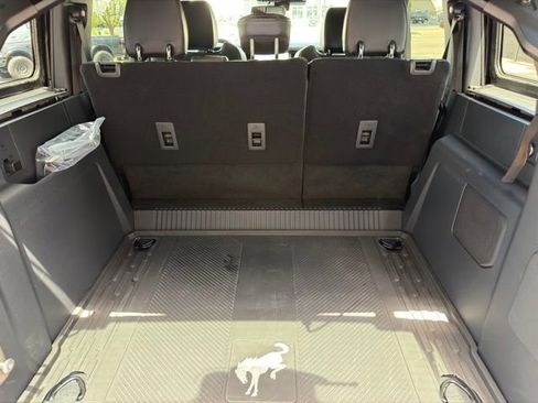 Used 2025 Ford Bronco Raptor AWD/4WD image 33