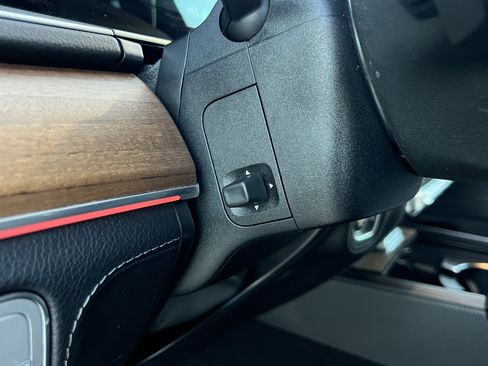 Used 2022 Mercedes-Benz GLS 450 4MATIC image 20