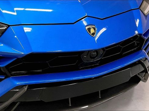 Used 2022 Lamborghini Urus AWD/4WD image 32