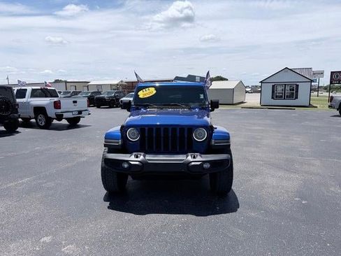 Used 2020 Jeep Wrangler Unlimited Sahara w/ Safety Group AWD/4WD image 8