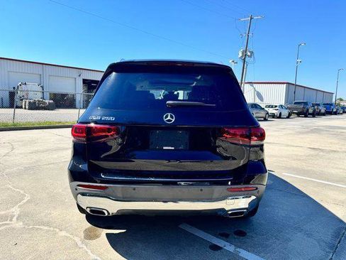 Certified 2022 Mercedes-Benz GLB 250 image 19