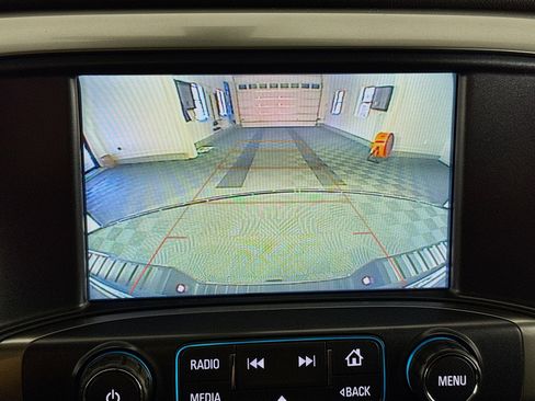 Used 2019 Chevrolet Silverado 1500 LT w/ All Star Edition image 28