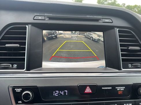Used 2016 Hyundai Sonata SE FWD image 11