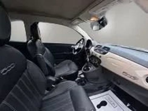 Used 2012 FIAT 500 Lounge w/ Luxury Leather Pkg FWD image 11