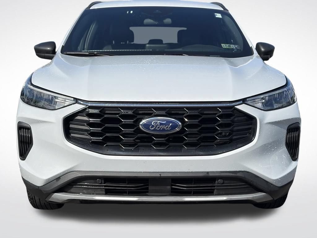 Used 2025 Ford Escape ST-Line AWD/4WD image 3