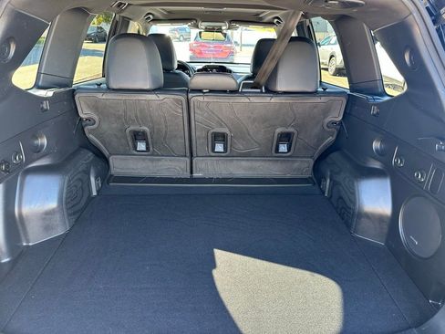 Used 2025 Subaru Forester Sport w/ Popular Package #2 image 7