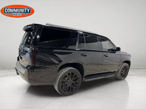 Used 2018 GMC Yukon SLT w/ Premium Edition image 8