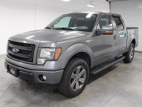 Used 2013 Ford F150 FX4 w/ Mid Equipment Group AWD/4WD image 4