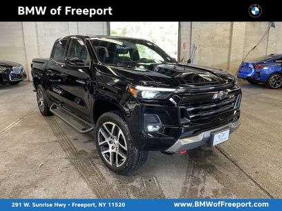 Used 2024 Chevrolet Colorado Z71 w/ Z71 Convenience Package 2