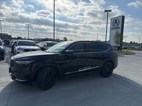 Used 2024 Acura MDX FWD w/ Technology Package image 4