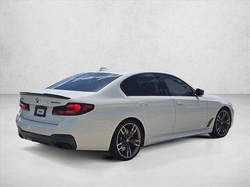 Used 2021 BMW M550i xDrive w/ Executive Package AWD/4WD image 5