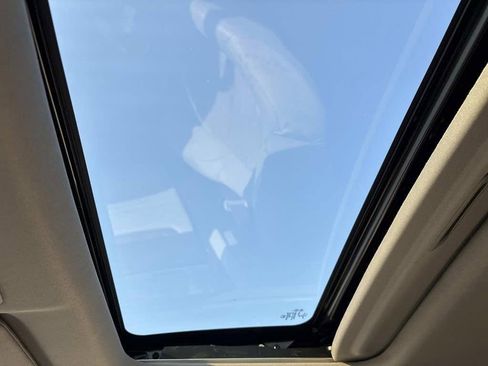 Used 2022 Honda CR-V EX-L image 17