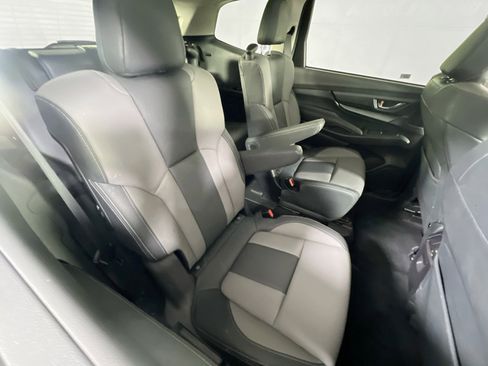 Used 2022 Subaru Ascent Onyx Edition image 27