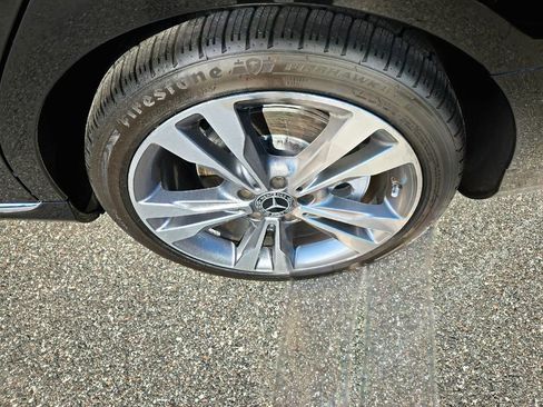 Used 2020 Mercedes-Benz C 300 Sedan image 14