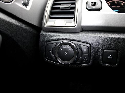 Used 2022 Ford Ranger XLT w/ Equipment Group 302A High image 10