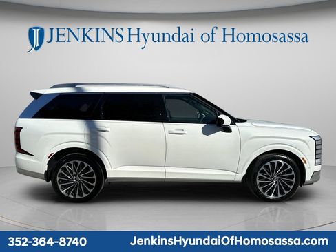 New 2026 Hyundai Palisade Calligraphy FWD image 1