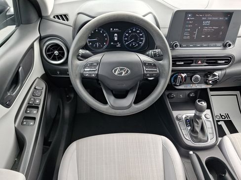 Used 2023 Hyundai Kona SEL AWD/4WD image 12