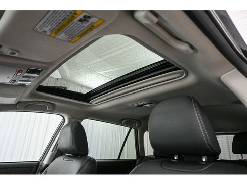 Used 2019 Subaru Outback 2.5i Limited AWD/4WD image 37