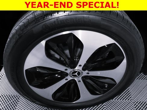 Certified 2025 Mercedes-Benz GLB 250 4MATIC image 7